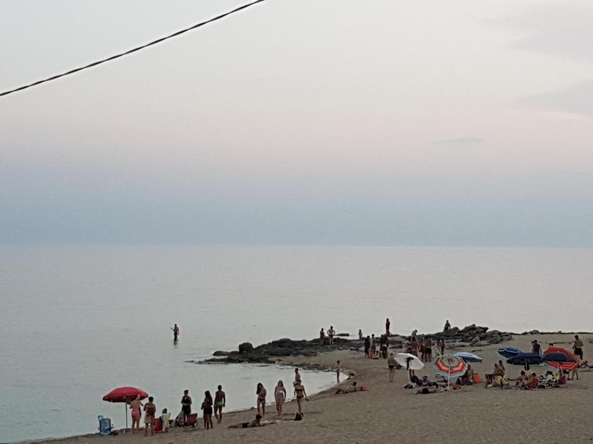 B&B Miramare San Pietro in Bevagna Exteriör bild